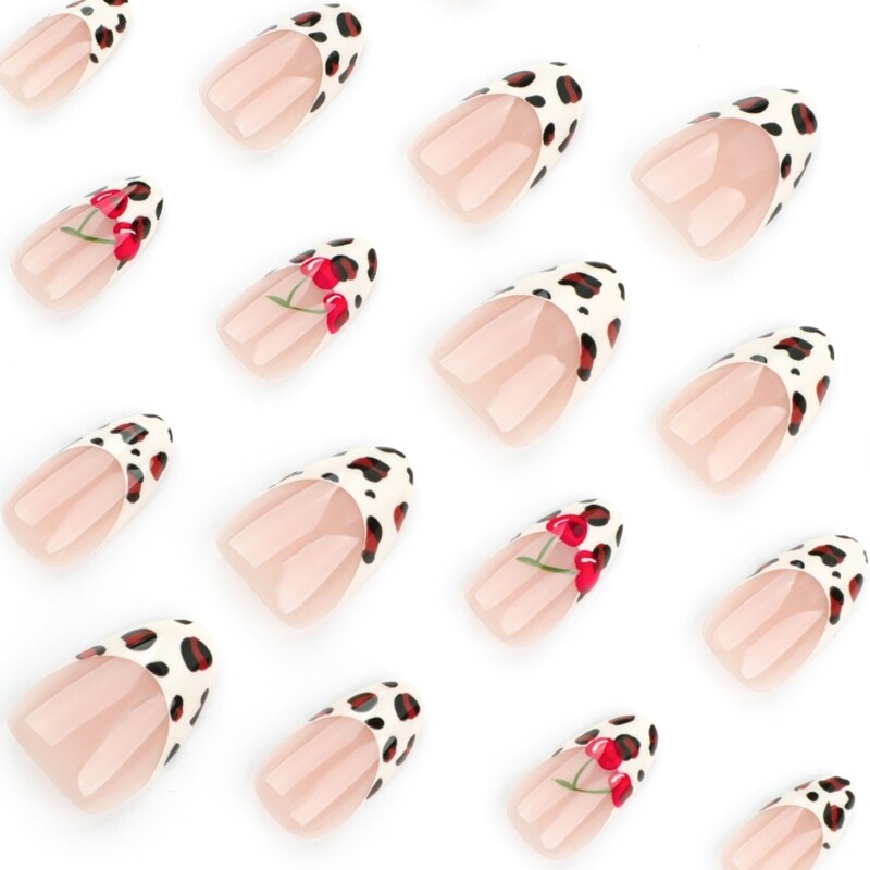 24 Pieces Short French Almond Style Leopard Artificial Nail for Nail Art Lover
