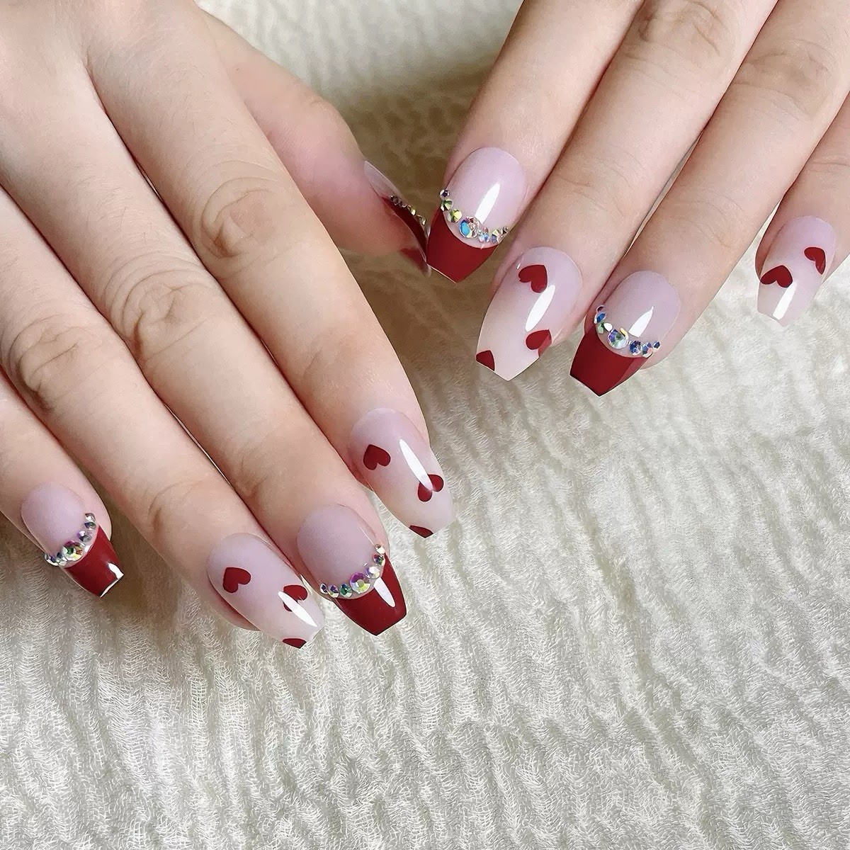 press on nails