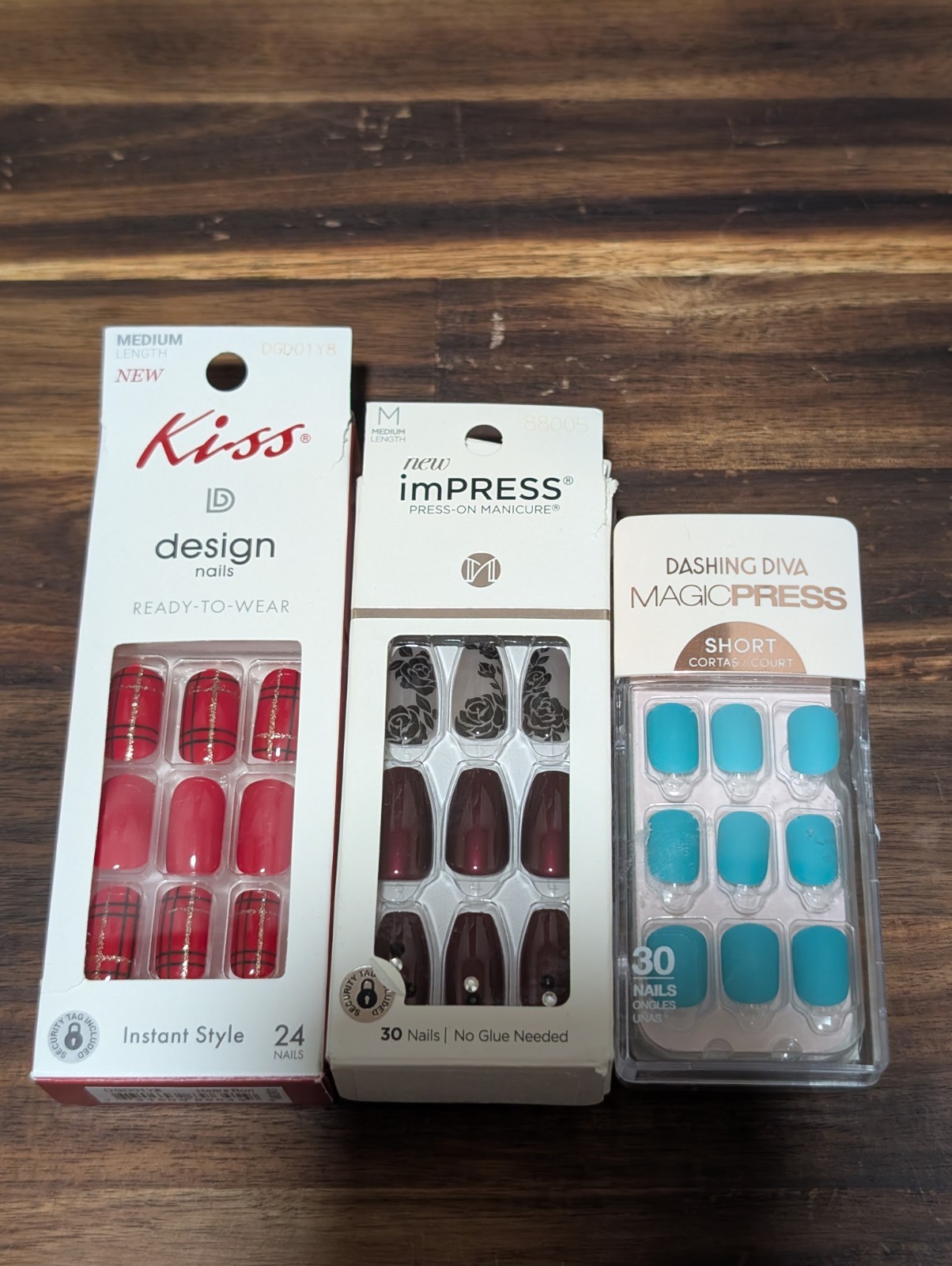 Kiss ImPRESS Dashing Diva Manicure Nails Red Plaid, Burgundy W/Roses Teal Blue