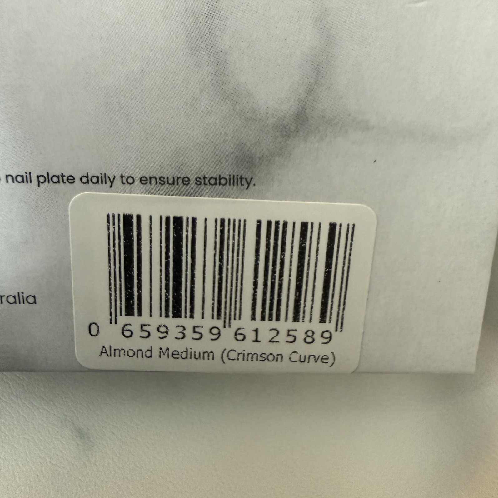 Sistaco Unreleased Sustainable Press On Nails Crimson Curve Almond Medium New