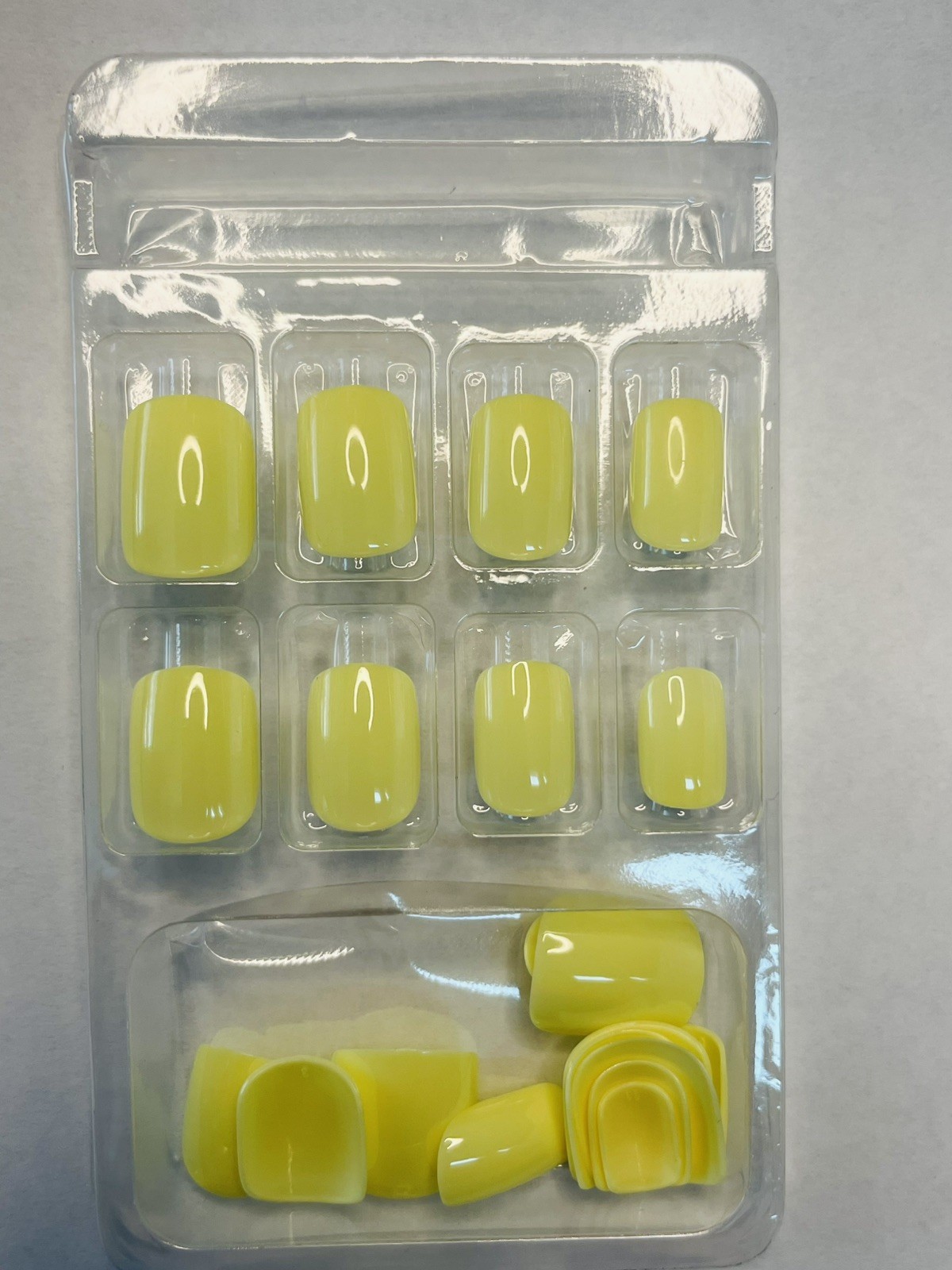 Soft Butter Yellow Press On Nail