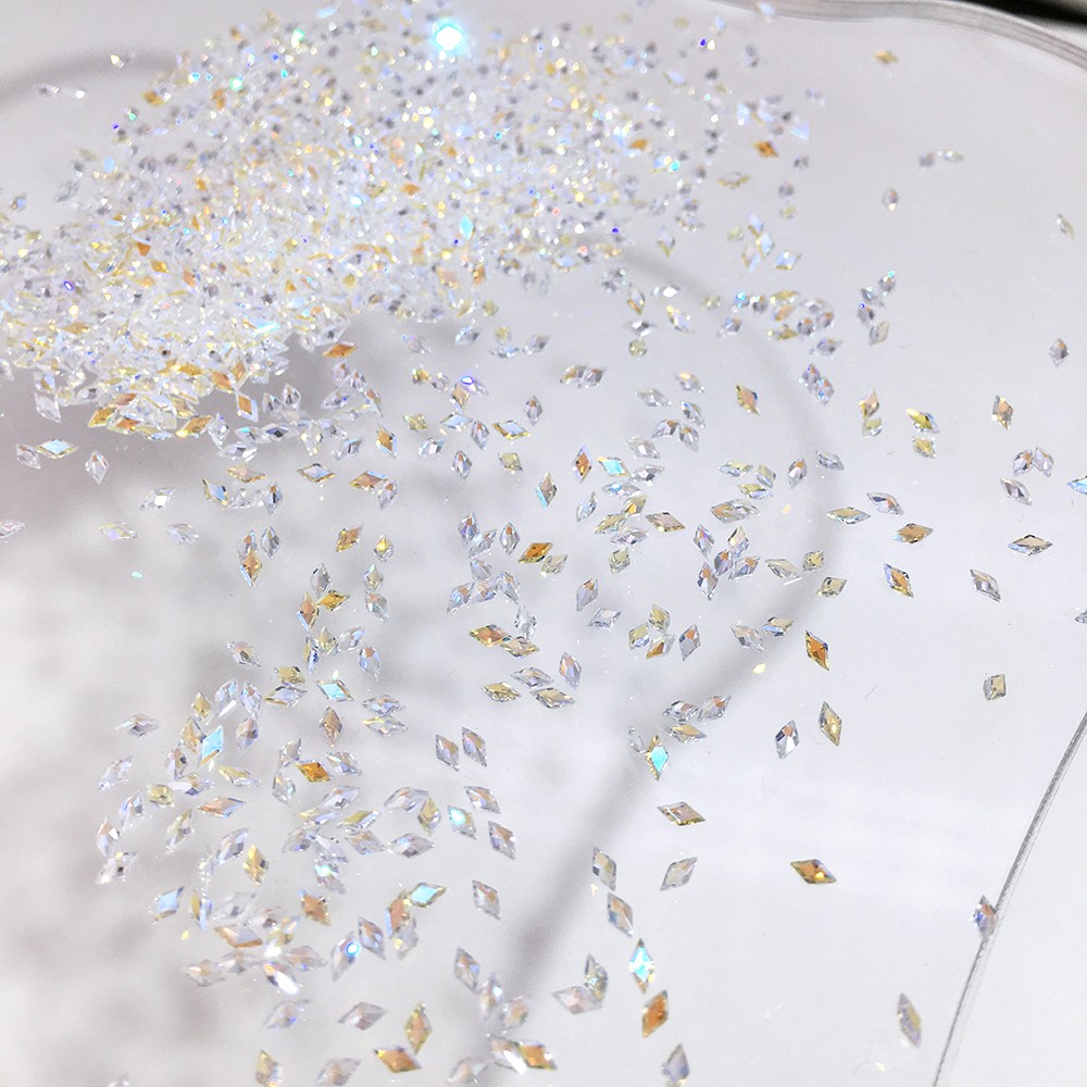 100x 1.5x3mm Mini 3D Flatback Diamond Nail Art Diamonds nail Art Accessory Craft