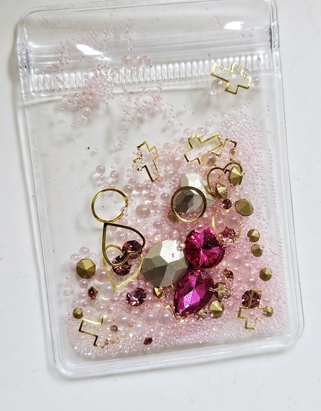 NWT NAIL ART DESIGN GEMS, BEADS & FINDINGS MIXTURE: DEEP PINK CRYSTAL!