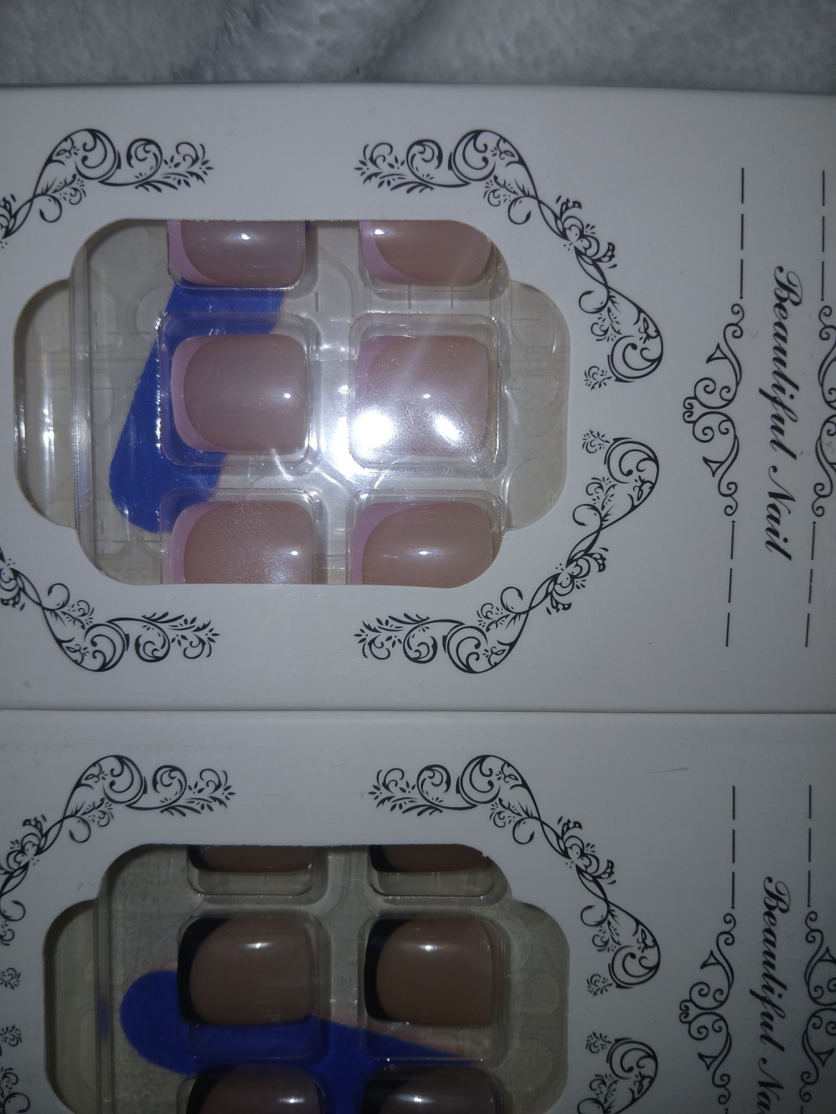 4 Matxhing Sets Of Acrylic Fake Nails For Hands And Feet. Glue NOT Included
