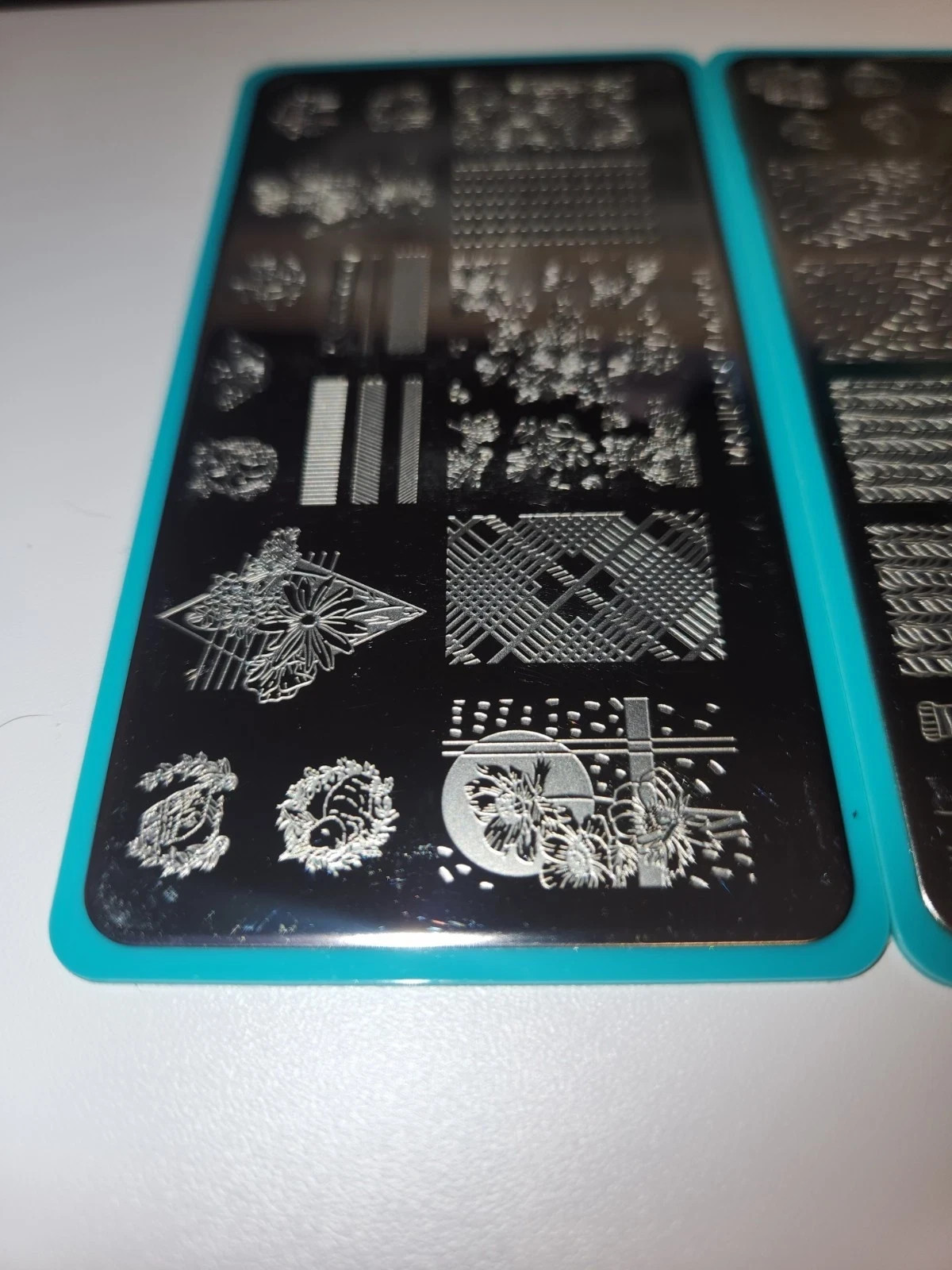 Maniology MXM041 MXM042 Nail Stamping Plates – Cozy Sweater Weather