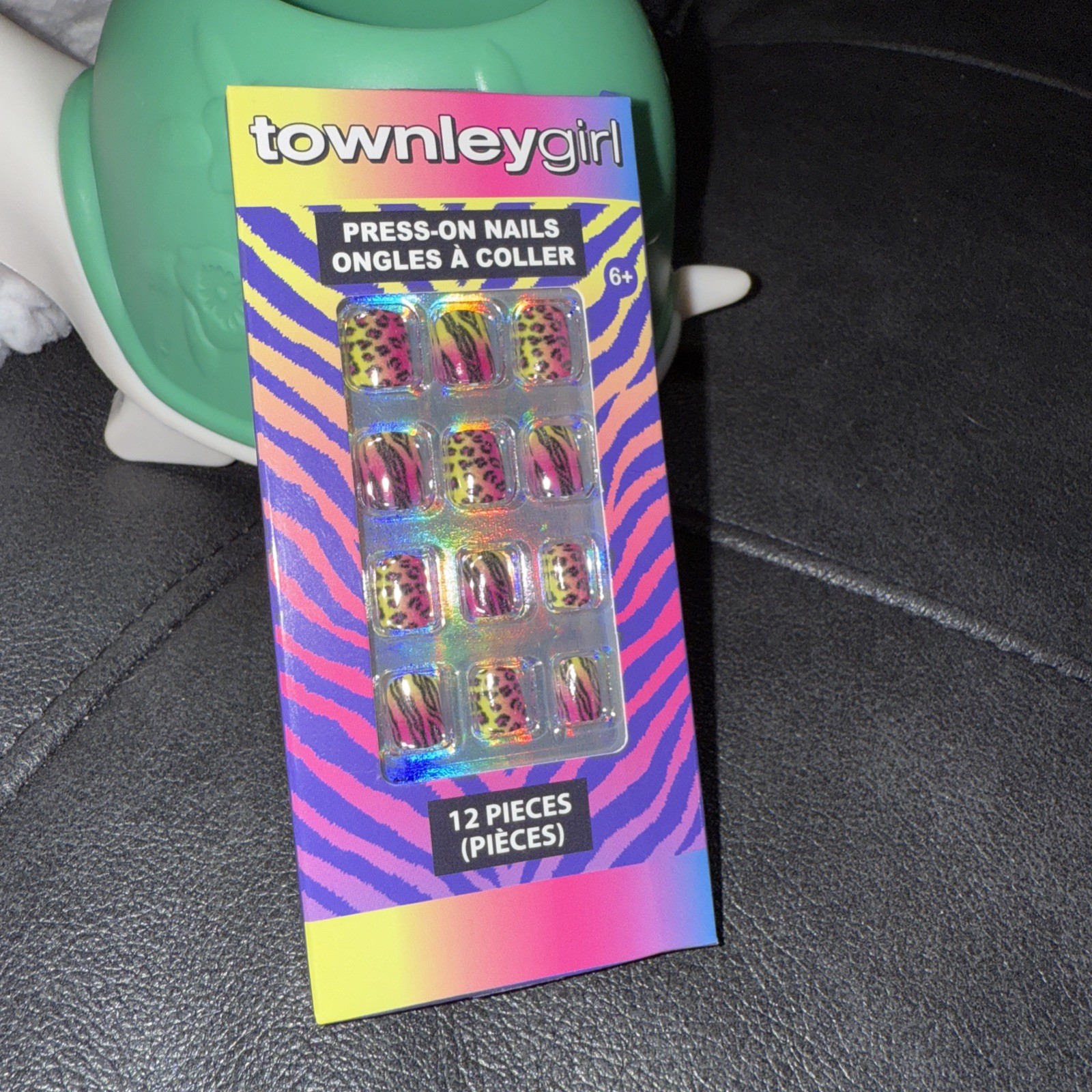 Colorful Leopard Set Of 12 Press-On Nails By Townley Girls Ages 6+ NEW – SEALED