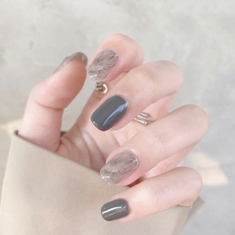 48Pcs-Smoky Grey Transparent Press on Nails Short Square Watercolor Stone Finish
