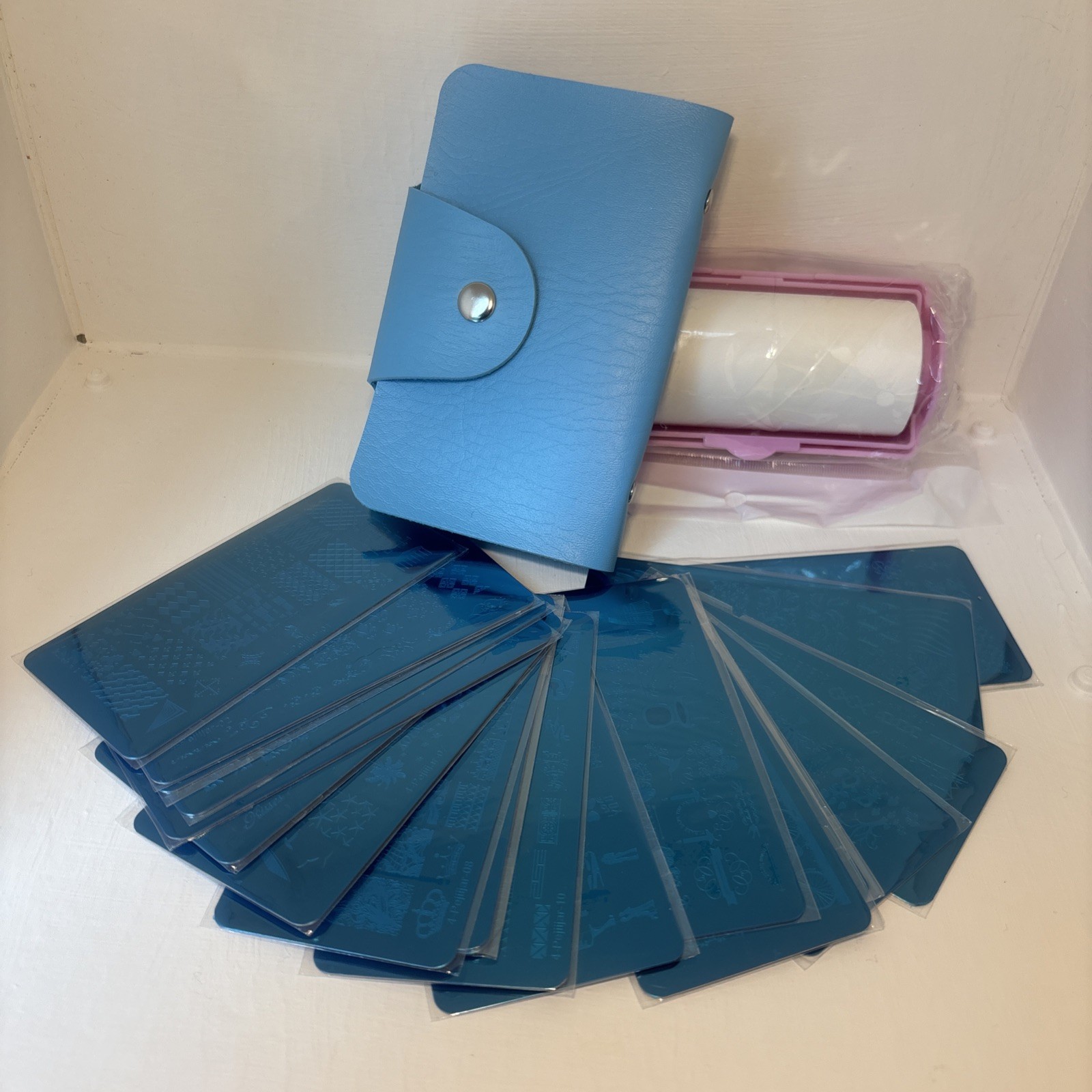 20 Metal Nail Art Stamping Plates Bundle NEW With Case, Nail Lint Roller Cute!