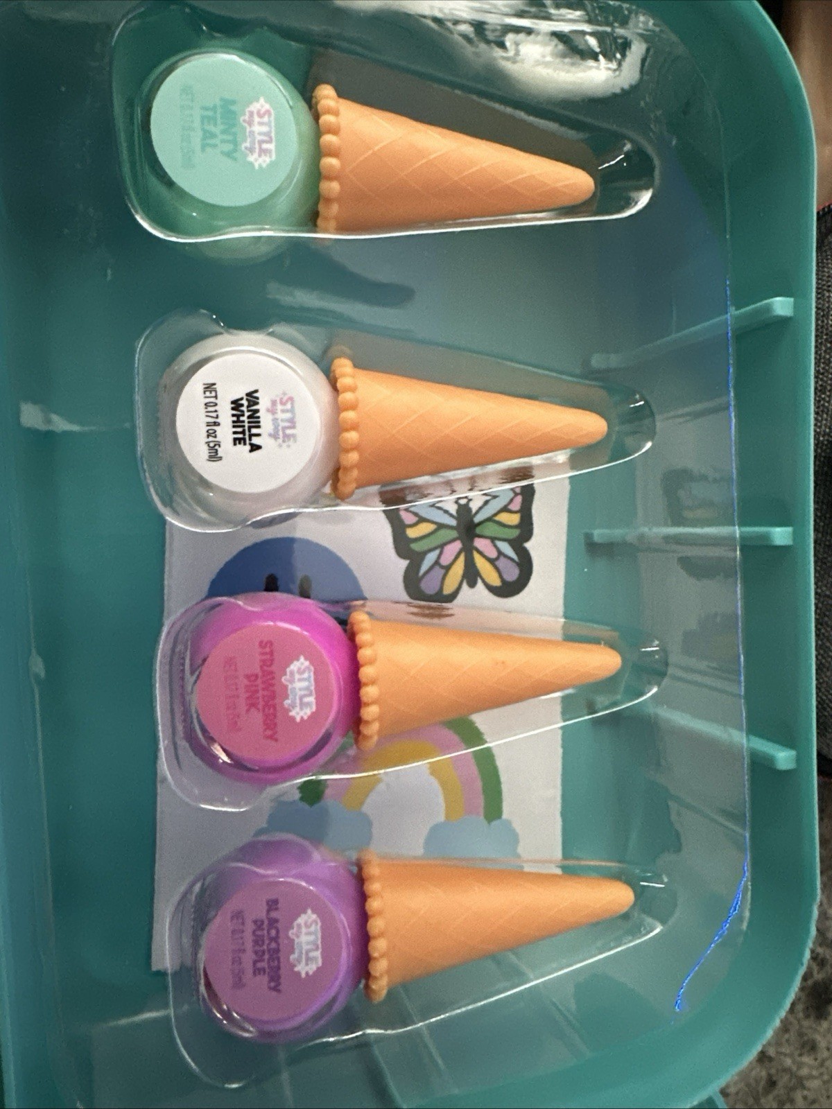 Kids Nail Polish Set, Non Toxic With Nails, Stickers, 4 Nail Polish, Stickers