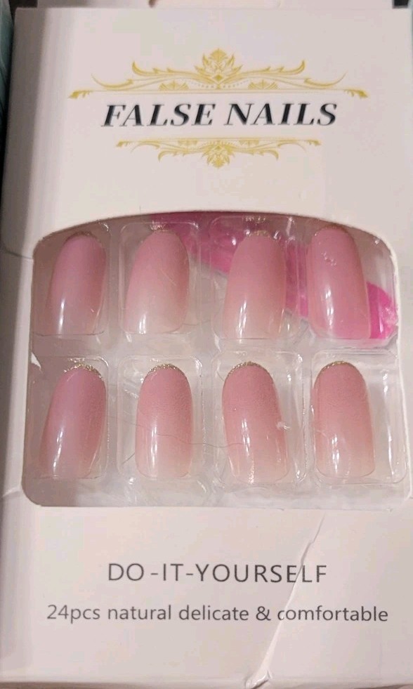 Various Color Press On Nails Short Medium (Lot of 4)