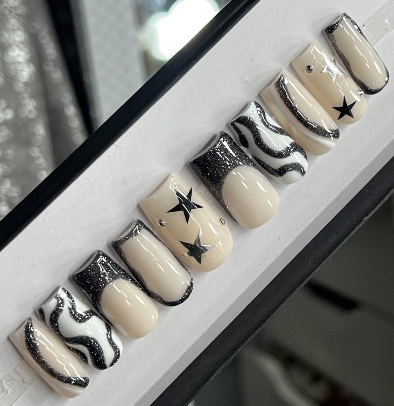 ✨ CUSTOM Hard Gel Press On Nails, Black White Nude Star W BLING 10p SET W Kit