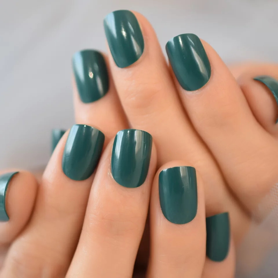 24 Short Press on nail kit w/ glue Dark Green evergreen winter goth