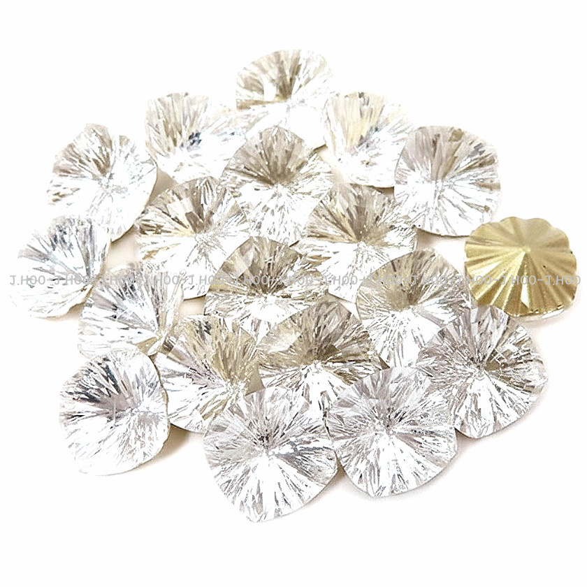 J.HOO Crystal 8460 Square V-Cut Fancy Rhinestones 8mm Nail Art (4pcs)