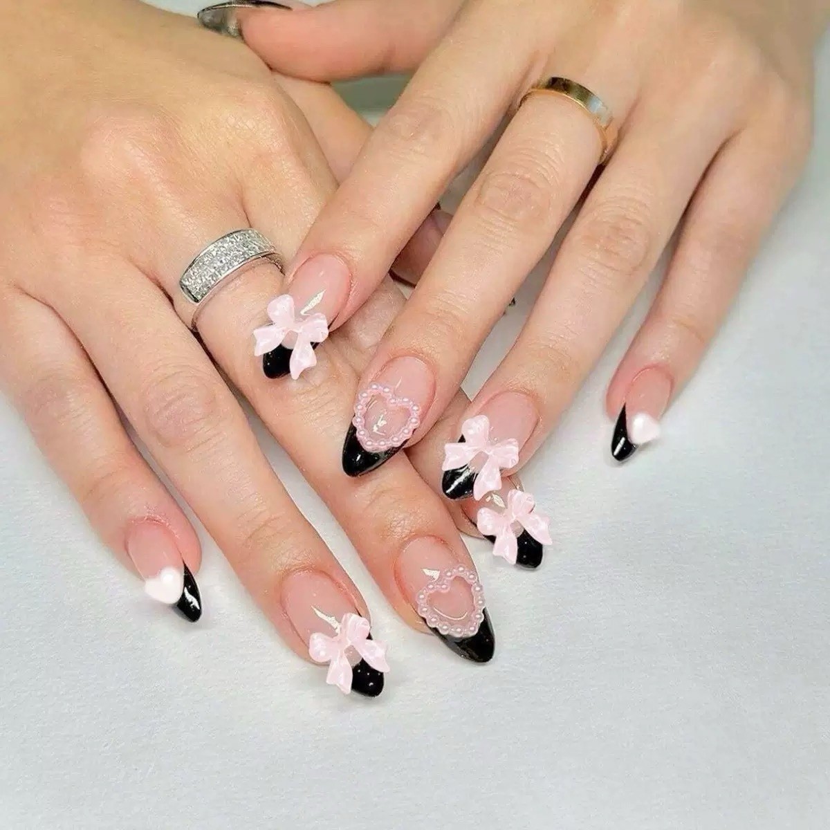 press on nails