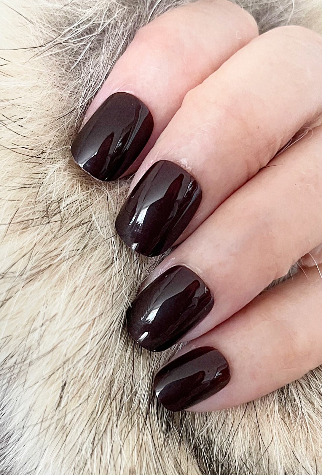 Handmade Press On Nails – Glossy Short Square Nails, Black White Red Fake Nails