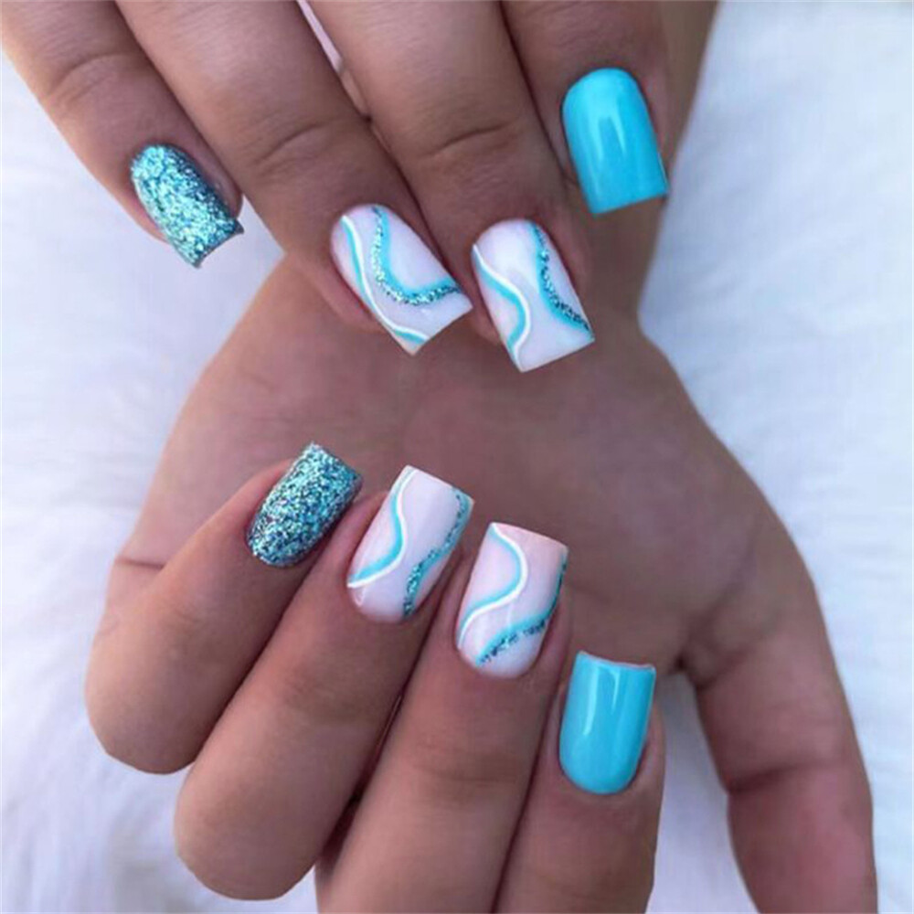 Blue Waves Winter False Nail Short Square Press on Nails for Nail Art 24pcs