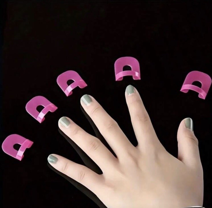 Pink Manicure Tool Set Shiny Plastic Nail Art French Tips Reusable