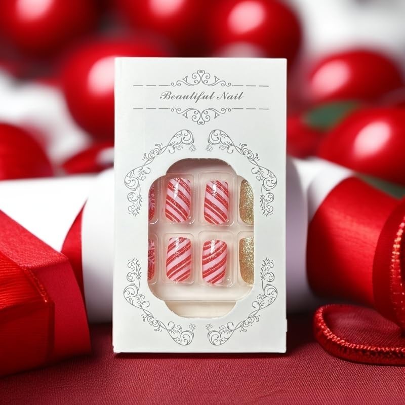 24Pcs Christmas Snowflake Press on Nails Short Square Fake Nails with Candy D…