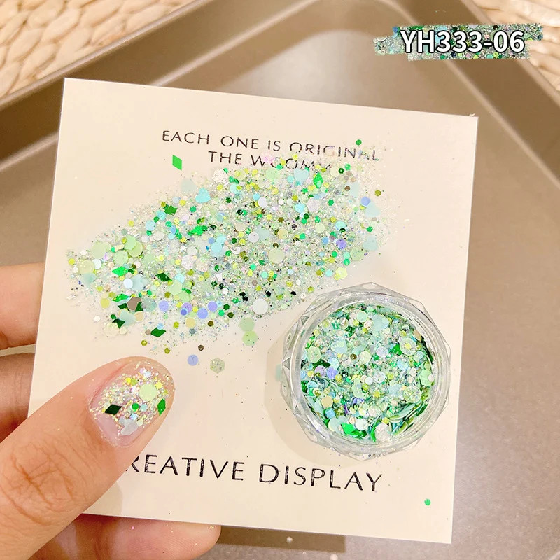 Flashing Gradient Nail Glitter