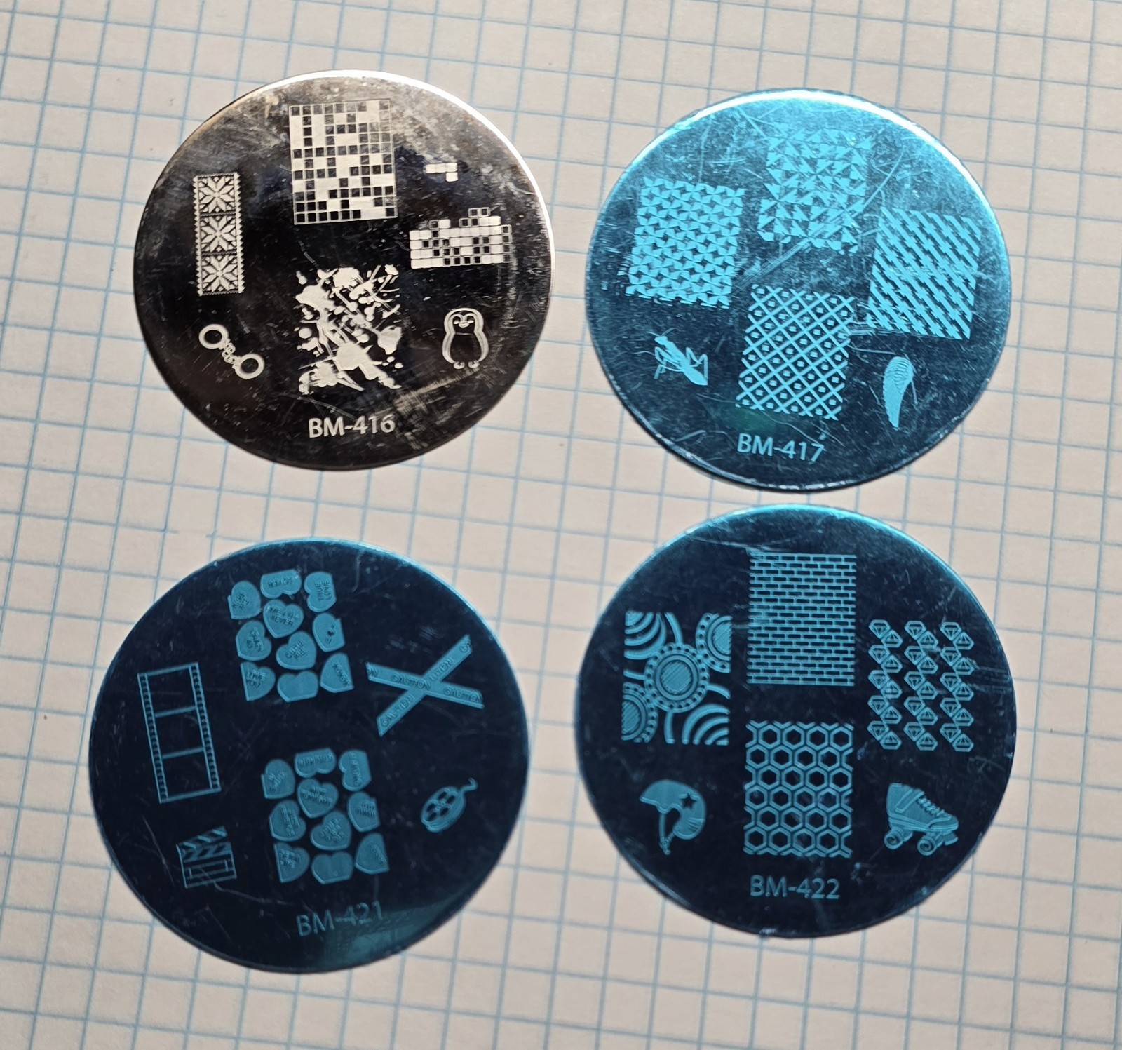 Bundle Monster Maniology Nail Stamp Round Plates Destash Lot 400 Series