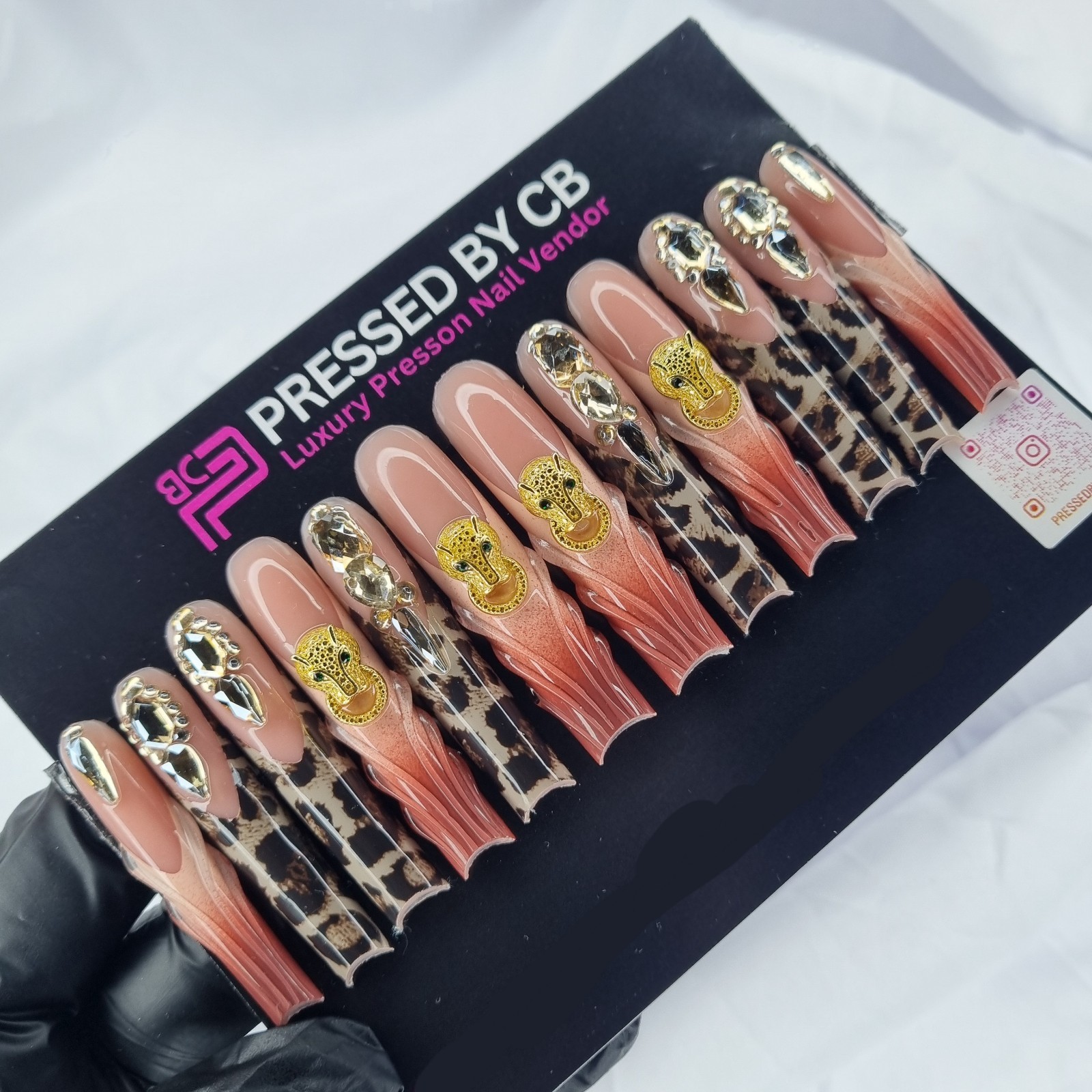 Handmade Luxury Gel Press On Nail XL Stiletto Black Gold Fashion Brand Luxe