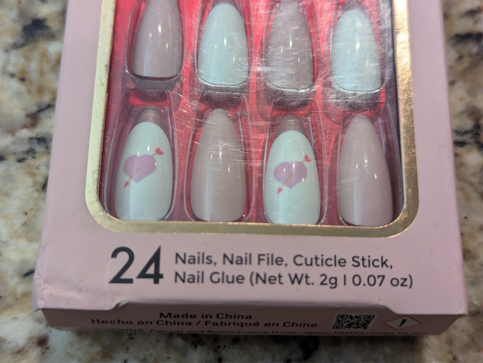 Cala Glam Couture Valentine Heart Nails Pink 24 count Medium