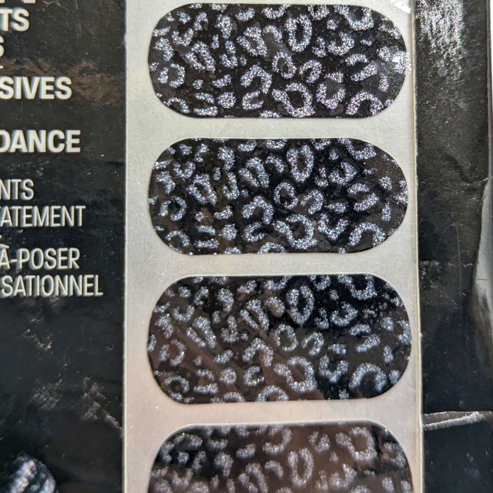 Maybelline Color Show Fashion Print Nail Stickers 2 Cheetah Chic Midnight Lace