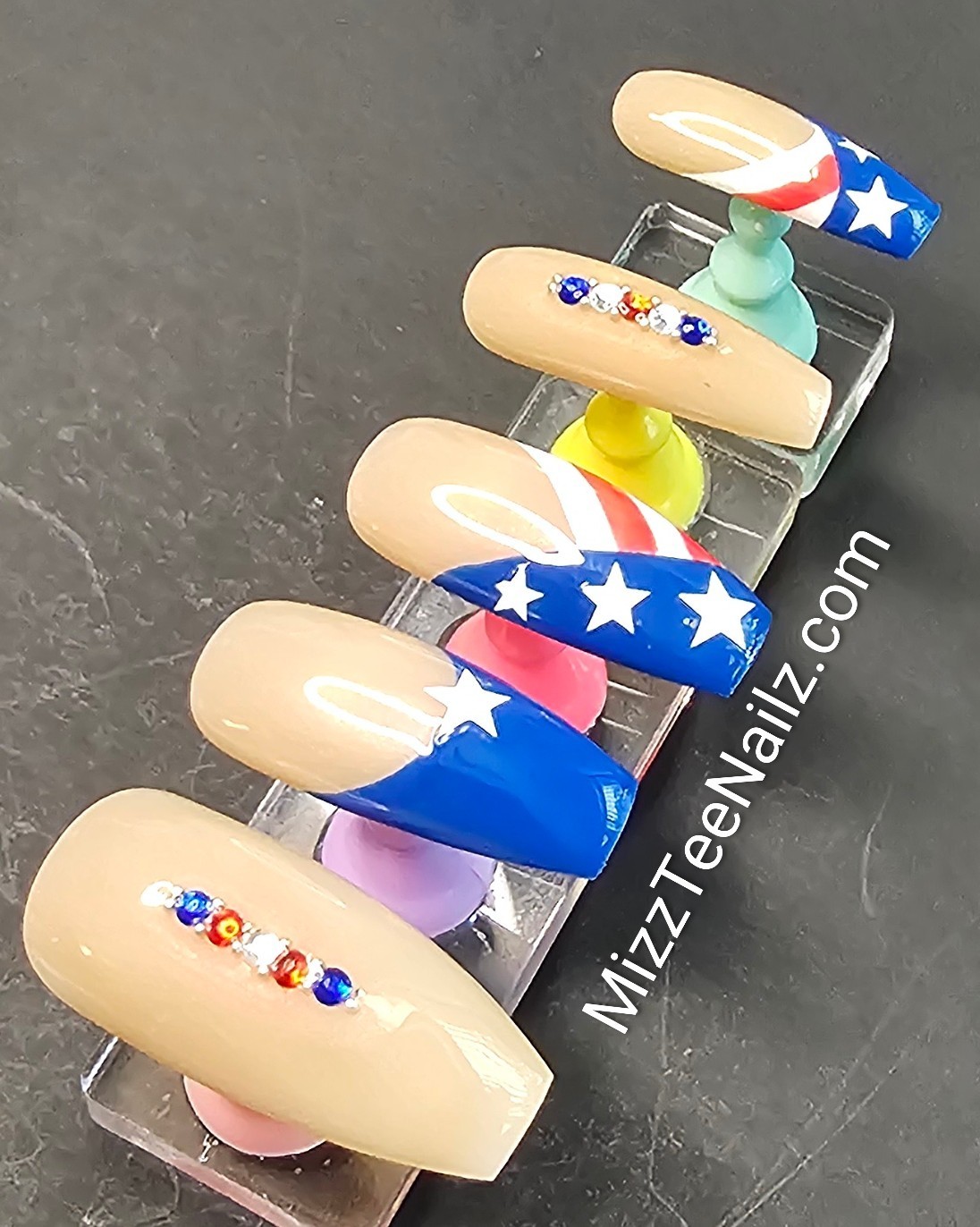 Press-On Nail Set # 109: ‘Merica