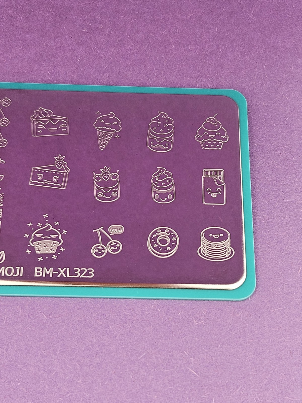 Maniology Bundle Monster BM-XL323 Kawaii Emoji Food Candy Donut Nail Stamp Plate