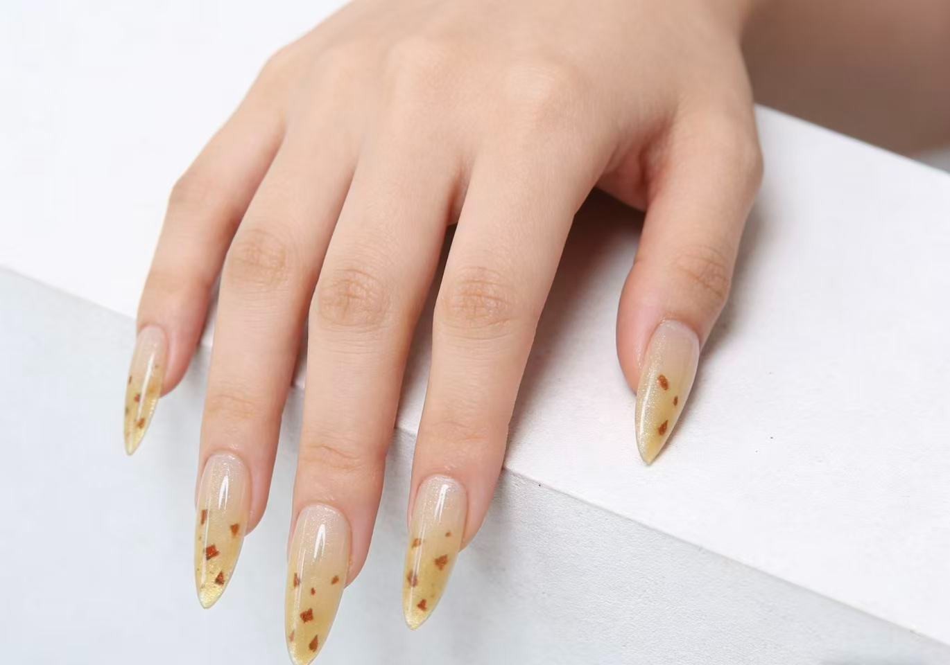 Amber Press-on Nails 10pcs Brand New Free Shipping