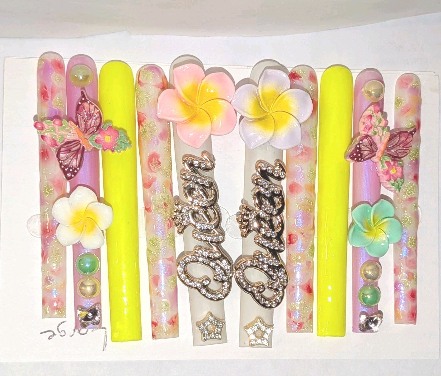 Handmade 6XL Tropical Floral Rhinestone Press-On Nail Set – Yellow, Pink, White