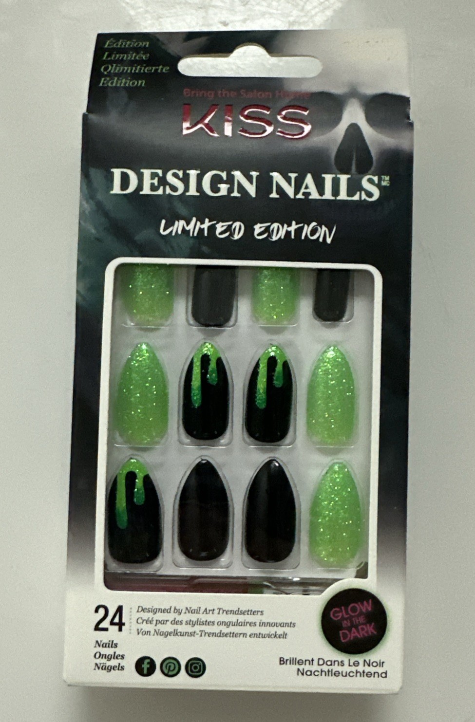 KISS Design Nails Halloween Glow In The Dark *Black/Green Shimmer-Almond* RARE