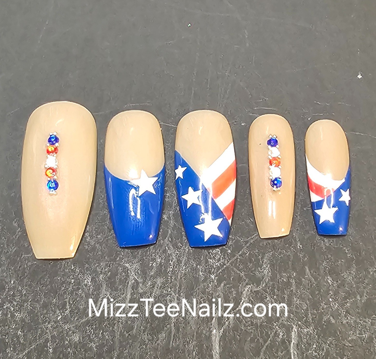 Press-On Nail Set # 109: ‘Merica