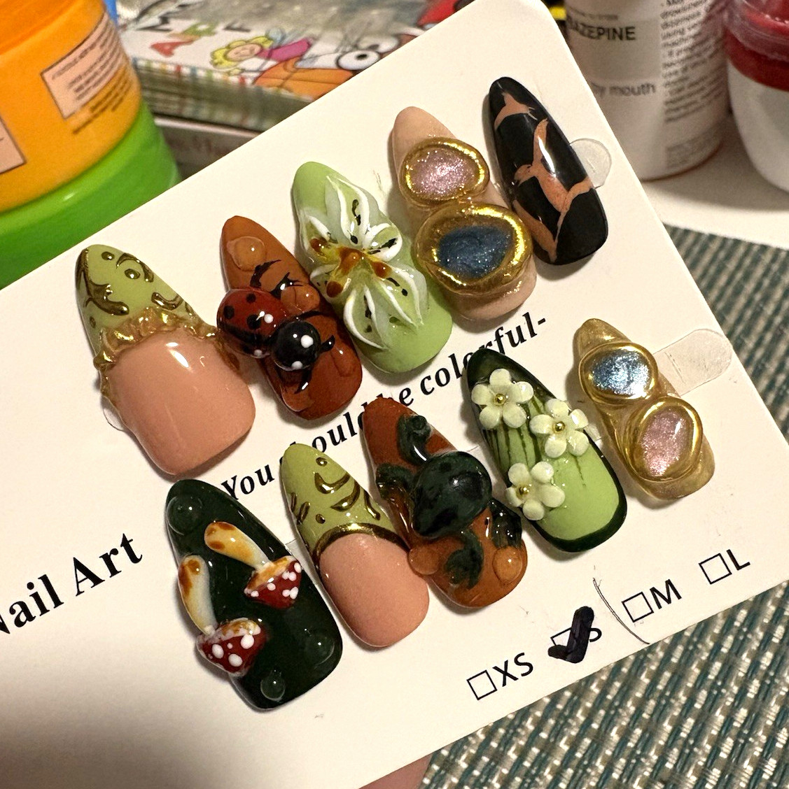 3D Nature Theme Press-On Nails Oval Small Green/Nude/Brown Full Cover Set