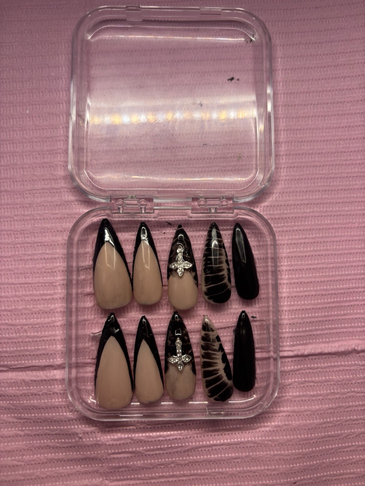 Handmade Elegant Black Beige Acrylic False Nails Set with Crystal Accents