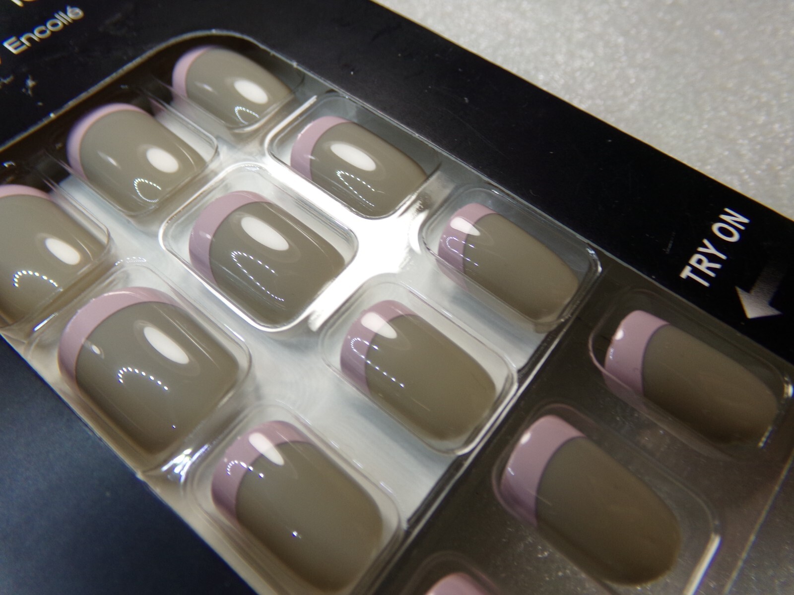 SensatioNAIL Nails, Glue on, Short Length, Olive Green & Pink