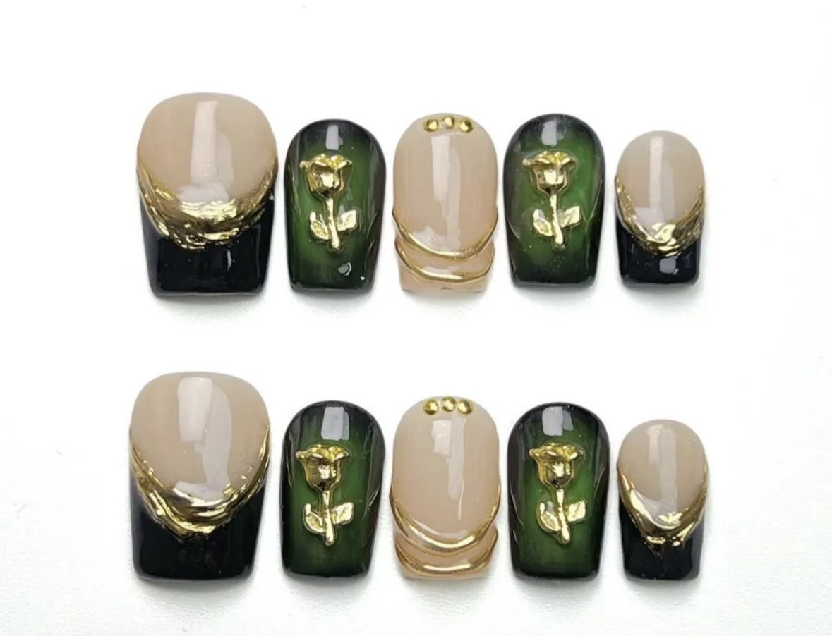 10 Piece Moonovate 3D Reusable Handmade Press On Nails Large size