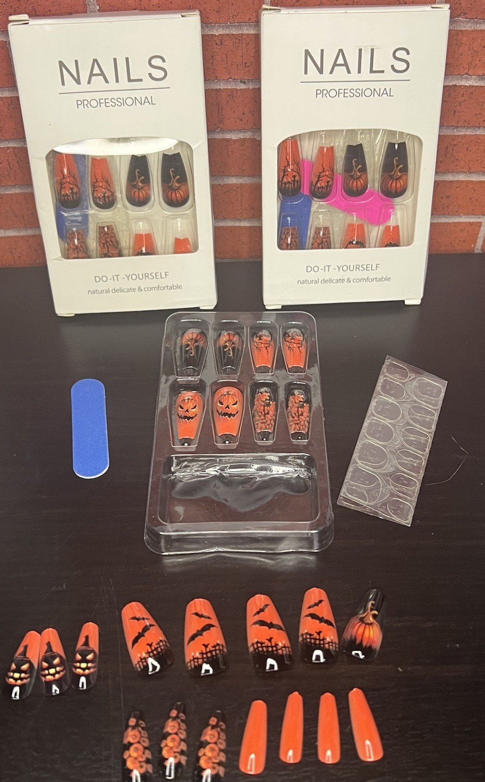 Halloween Costume Party Pumpkin Spooky 24 Adhesive Press on Nails Multiple Size
