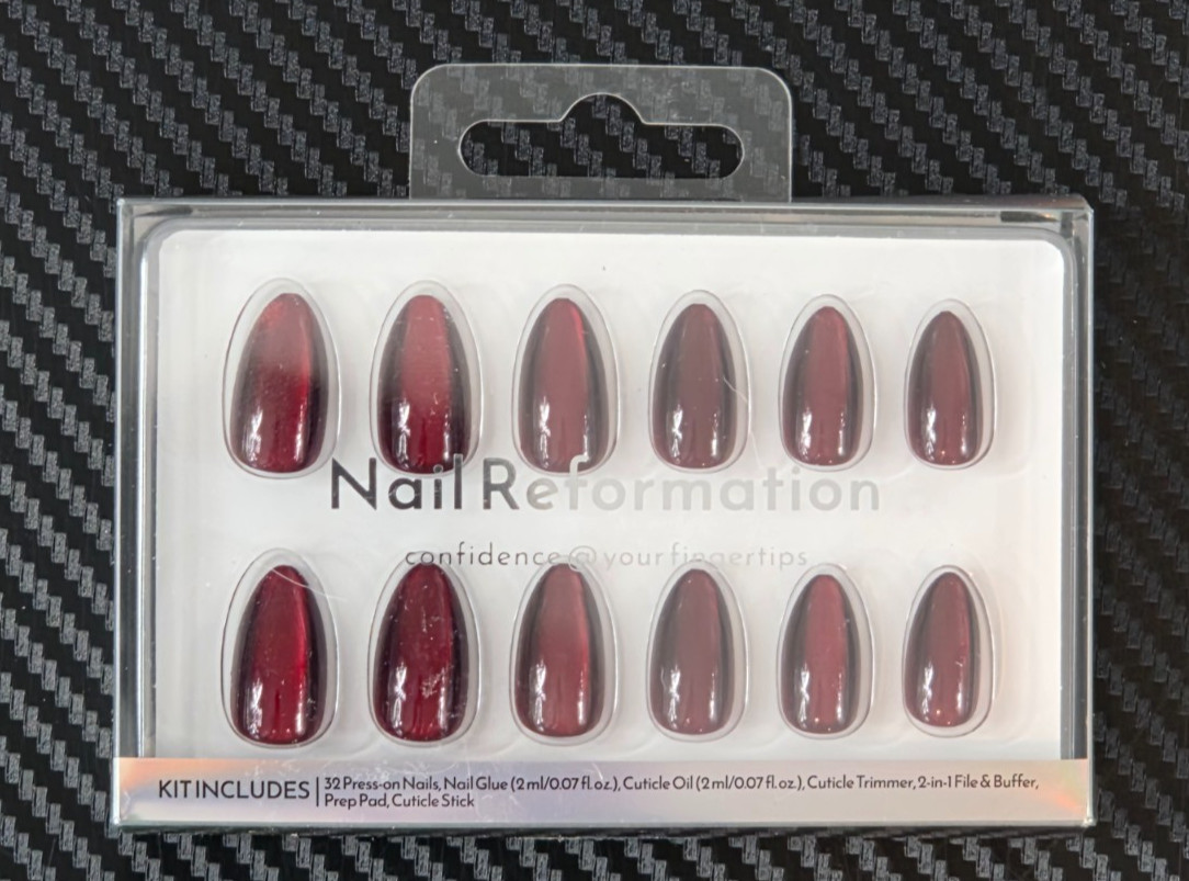Nail Reformation Press On Nails Kit Almond AS041 Natural Glow 32ct Glue & Tools