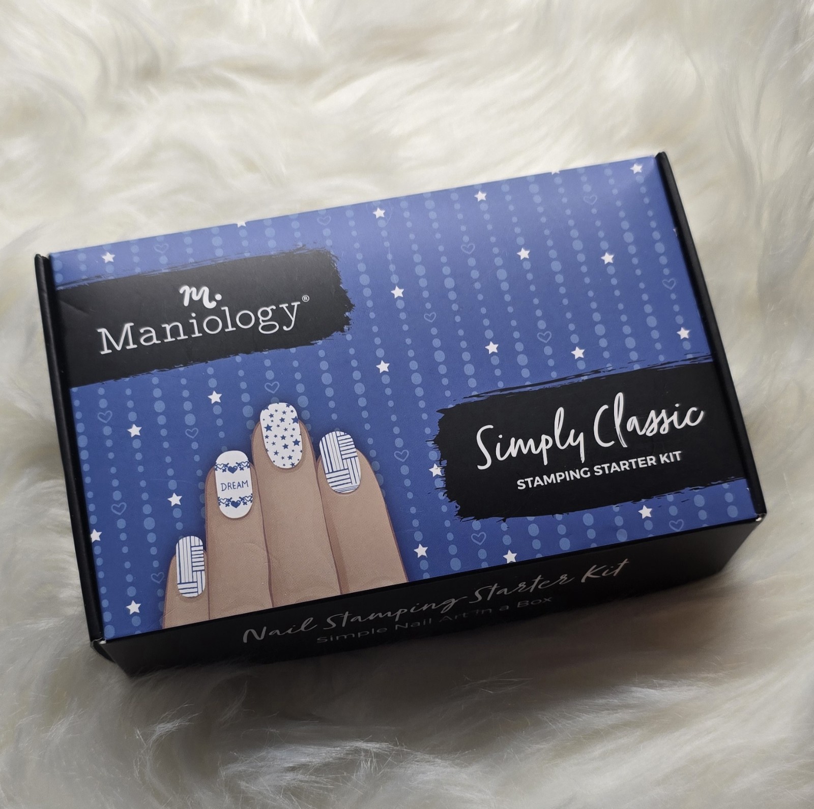 Maniology Nail Stamping Starter Kit – 105 Plate M012 Necklace Stars Stripes