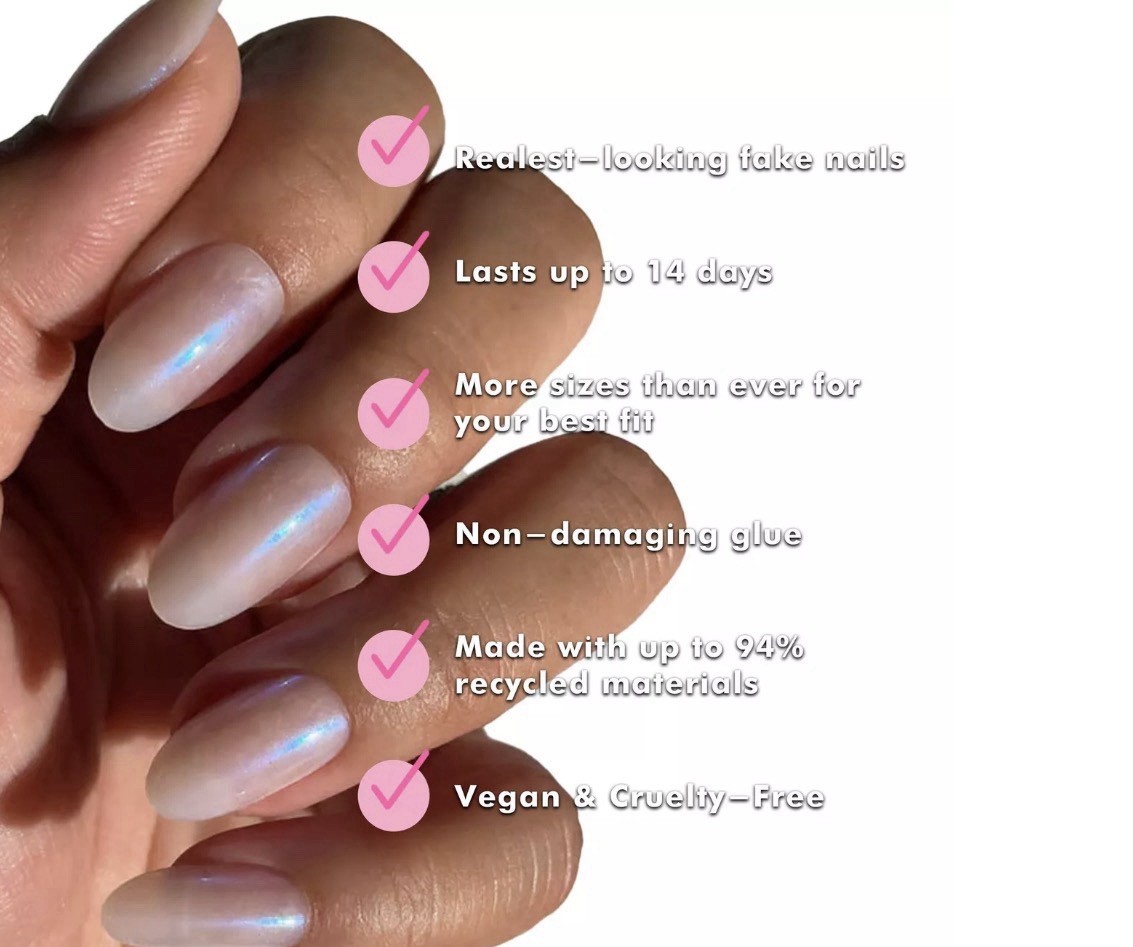 Olive & June Instant Mani Press-On Nails Pink Goldfish