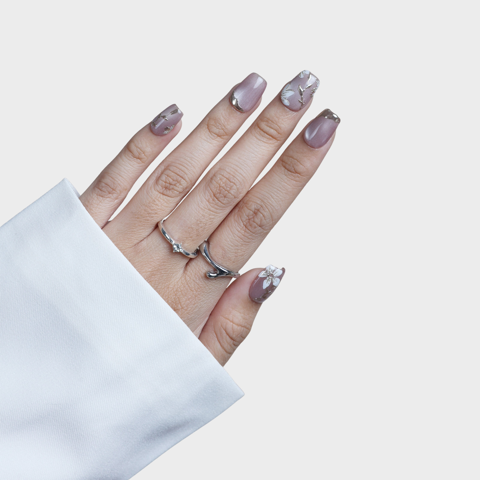 SIYOU Silver Wisteria Short Square 3D Press-On Nails 10pc