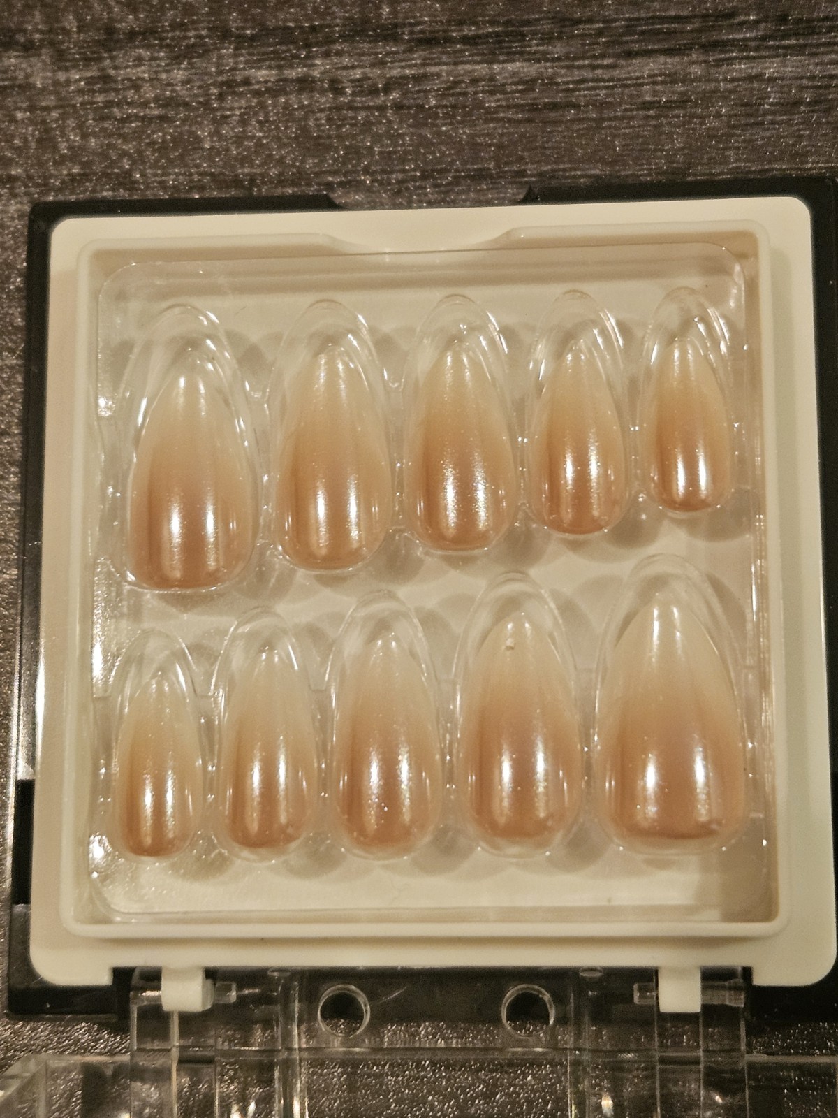 Glazed Acrylic Pimk Ombre Short Almond NIB 24 Pieces Press On Nails