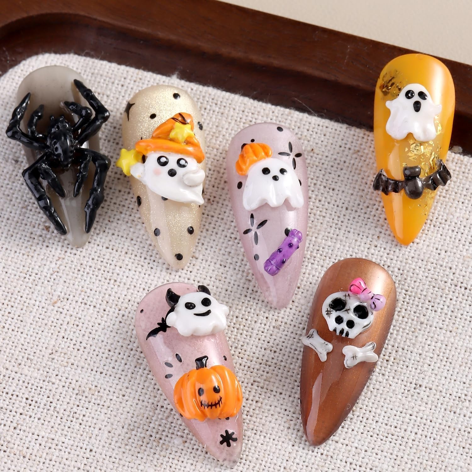 Professional Halloween Nail Art Kit – 3D Silicone Molds & Carving Pen Included