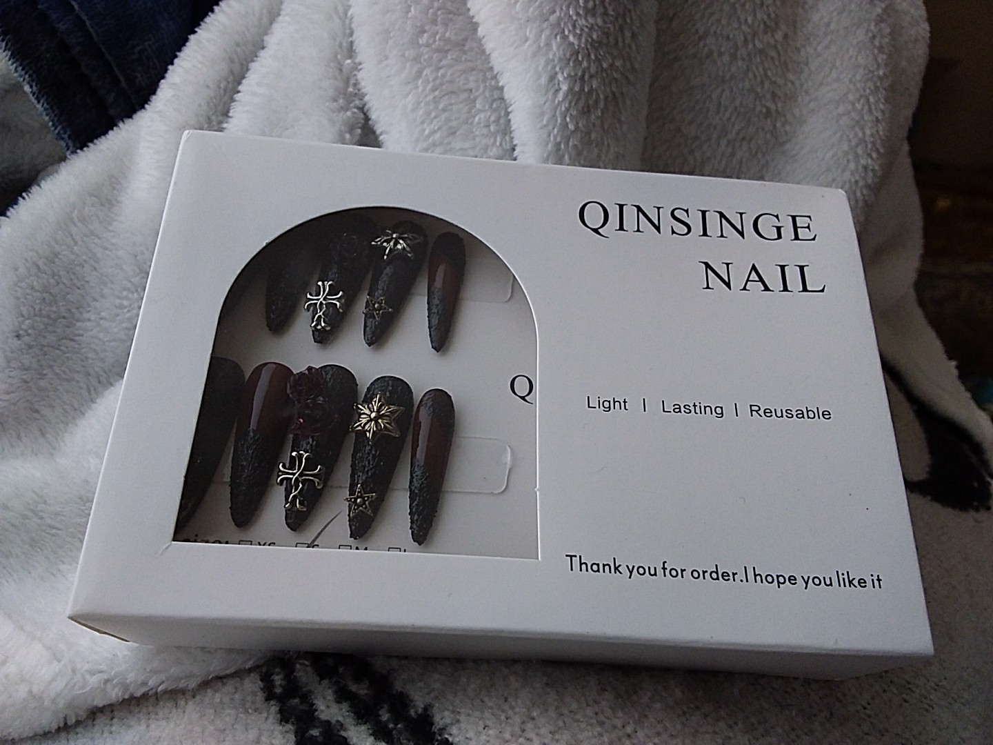 Qinsinge Dark Witch Press On Nails Witha Black Gothic Design And 3D Charms