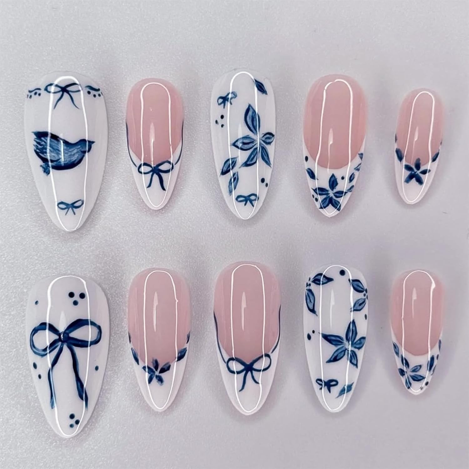 24Pcs 4th of July Press on Nails Medium Almond Full Cover Acrylic Glue On