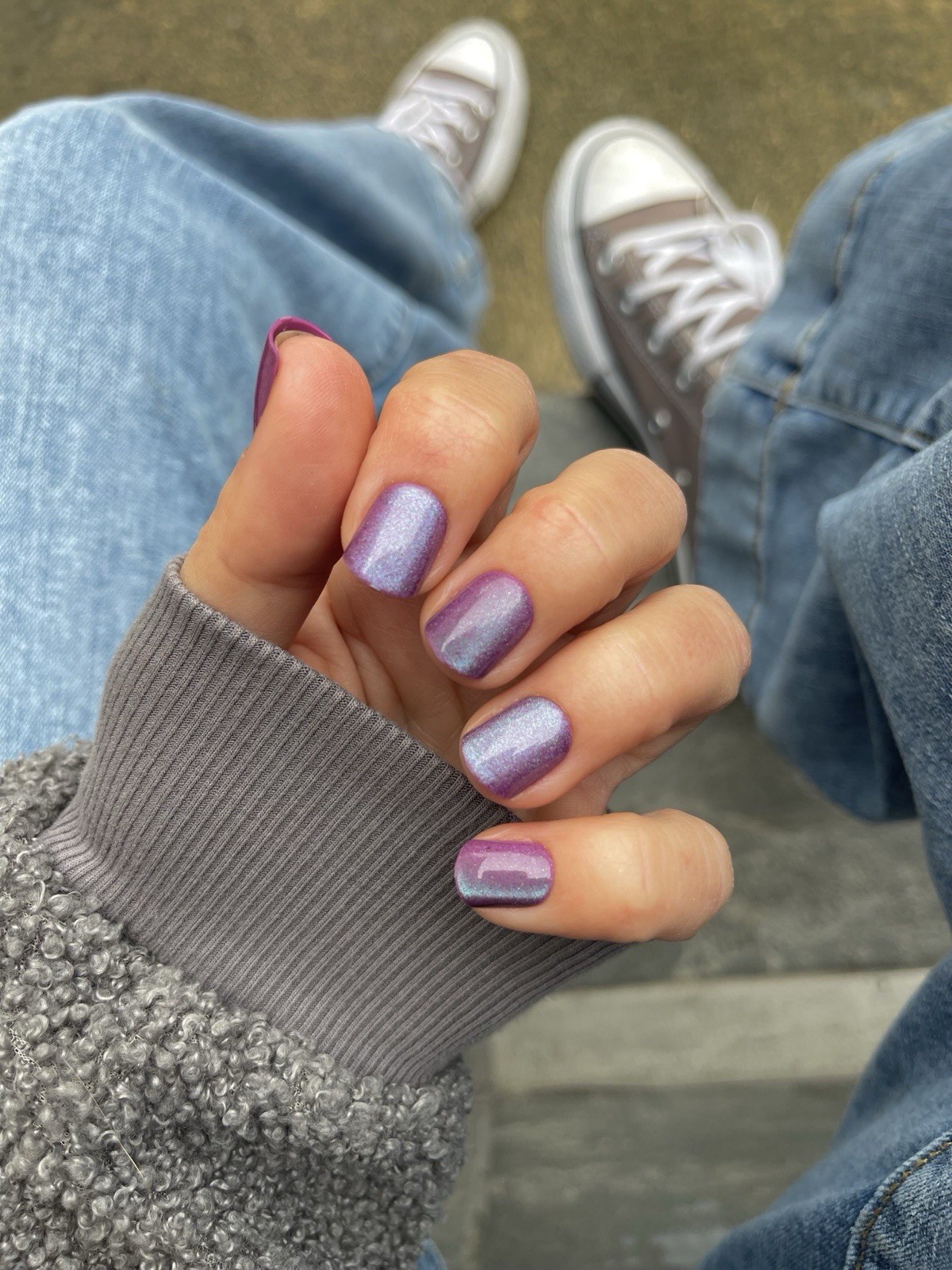 Red Aspen Press-On Nails Luminous Skies Linnet Short Square Cat Eye Shimmer Glue