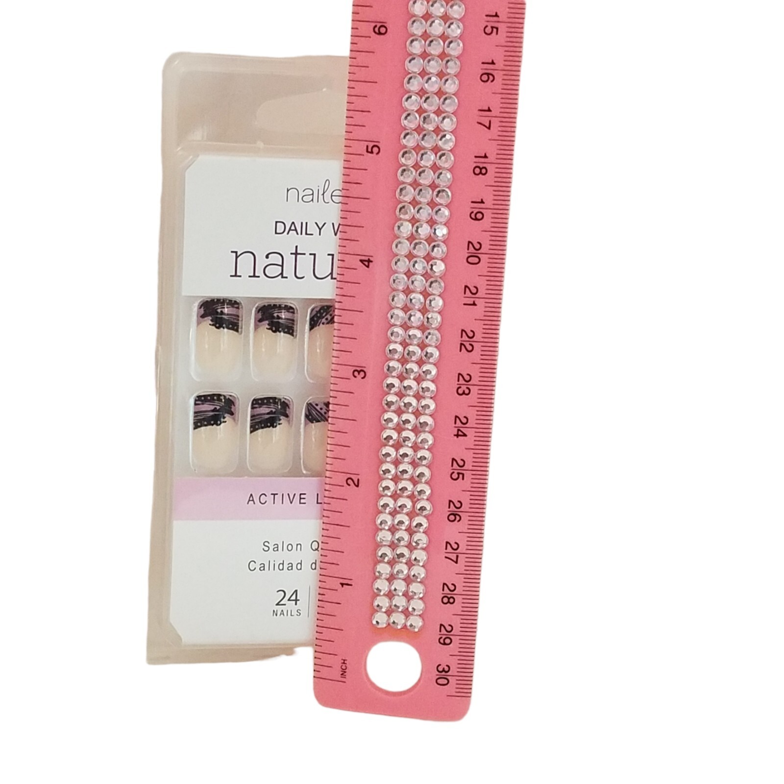Nailene DAILY WEAR NATURALS Active Length Salon Quality 24 Nails 22126 NO GLUE