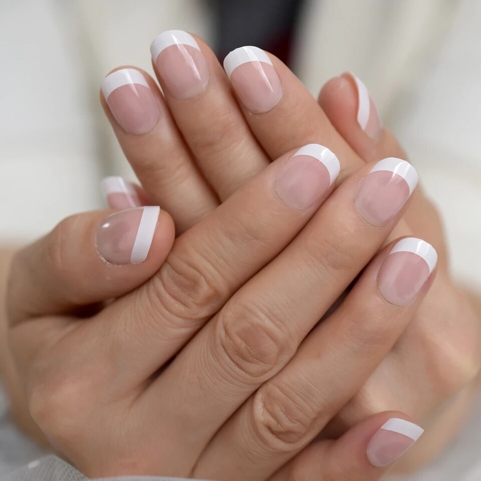 Short French Mani Press on nails Nude classic baby boomer white tip Classic