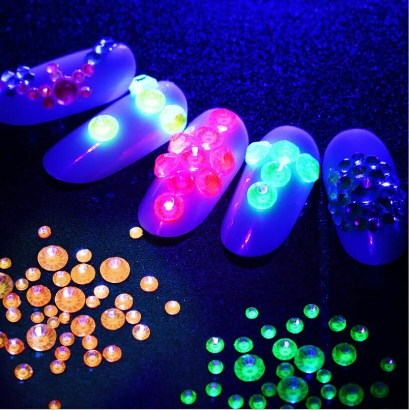 830pcs Luminous Neon Flatback Crystals SS6-SS20 Glue On Fluorescent Rhinestones